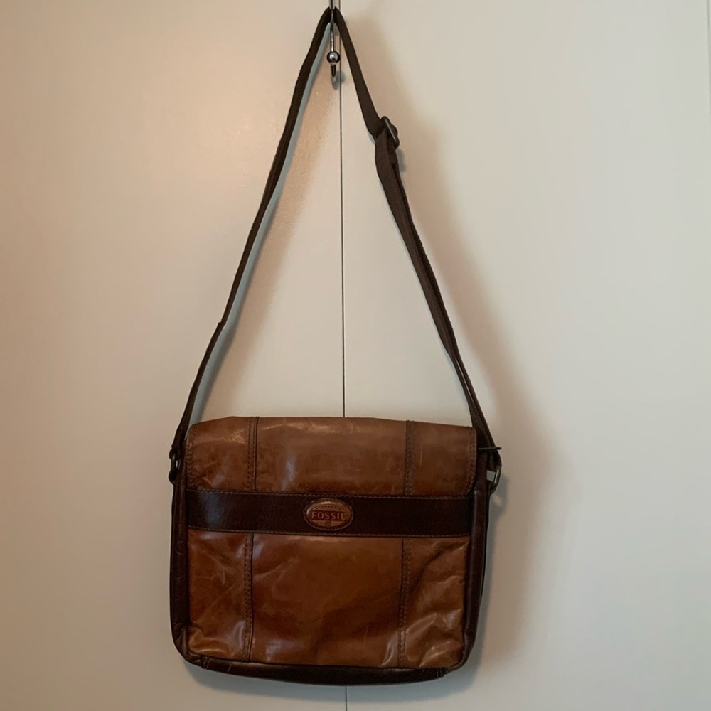 Vintage Fossil Brown Leather Distressed Messenger Bag